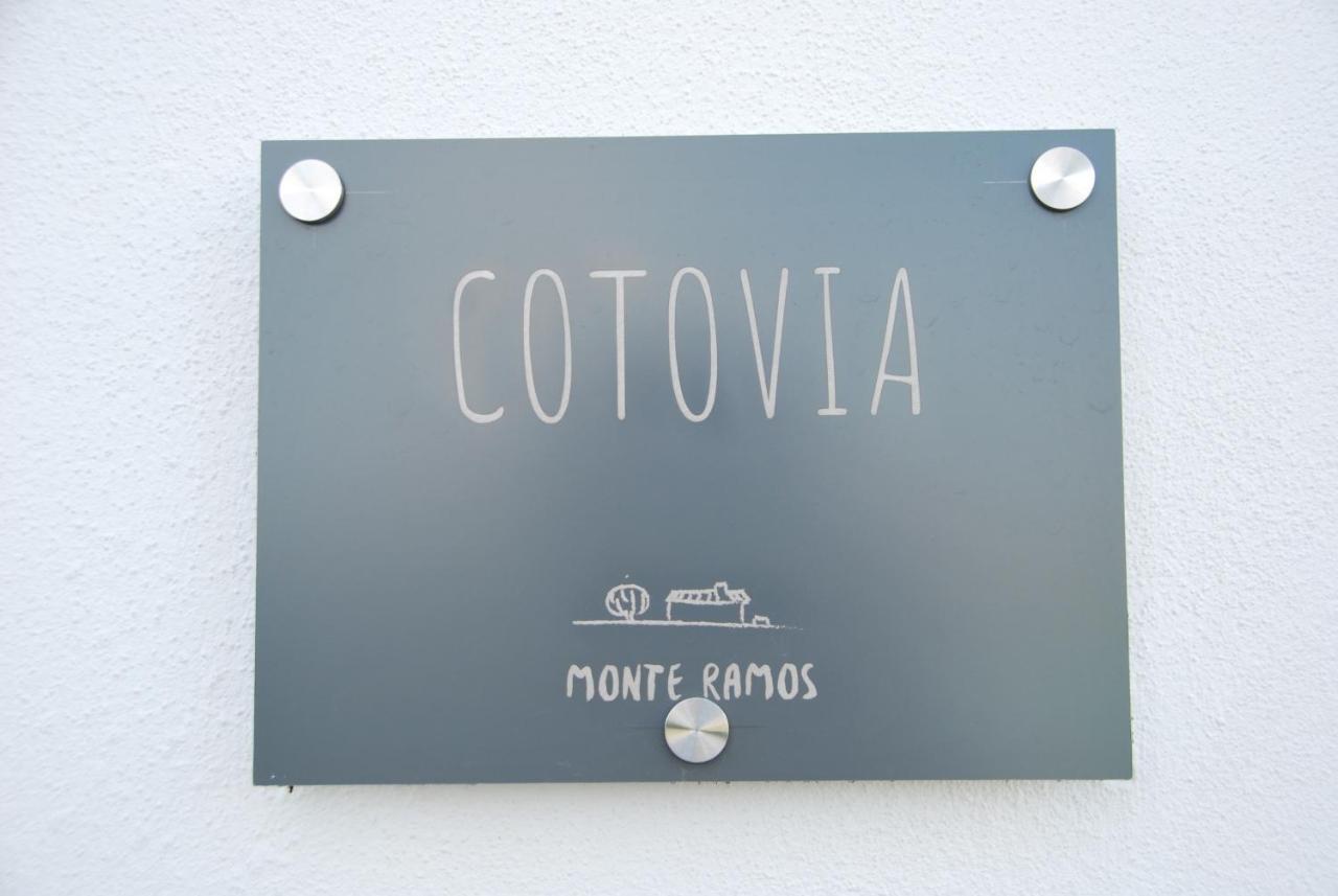 Pensjonat Monte Ramos Ferreira Do Alentejo Zewnętrze zdjęcie