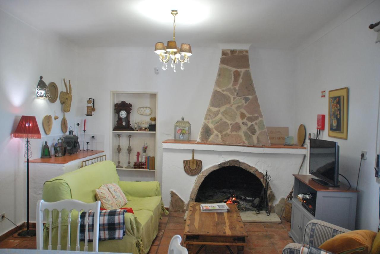 Pensjonat Monte Ramos Ferreira Do Alentejo Zewnętrze zdjęcie