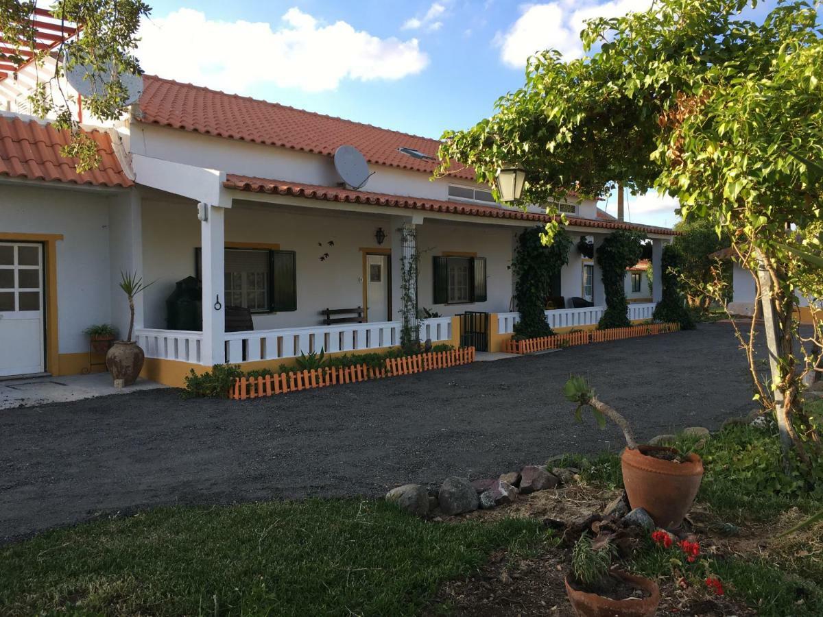 Pensjonat Monte Ramos Ferreira Do Alentejo Zewnętrze zdjęcie